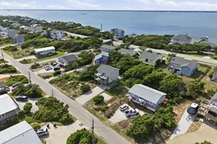 1410 Ocean Dr, Emerald Isle, NC 28594 - Photo 15