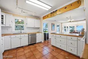 279 Wiggins Point Rd, Oriental, NC 28571 - Photo 15