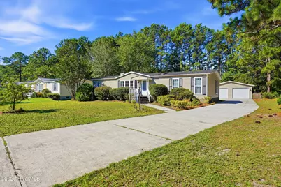 136 Champion Drive, Hampstead, NC 28443 - Photo 3
