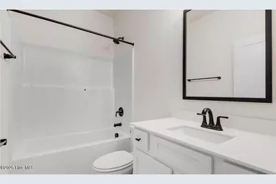 822 Hidden Bridge Drive, Jacksonville, NC 28546 - Photo 5
