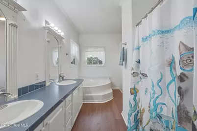 312 Martin Creek Drive, Beaufort, NC 28516 - Photo 11