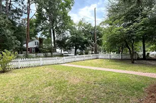 380 N Leak St, Southern Pines, NC 28387 - Photo 21