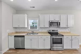 117 N Carolina Ave, Wilmington, NC 28401 - Photo 11