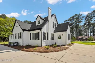 608 N East Street, Roseboro, NC 28382 - Photo 47