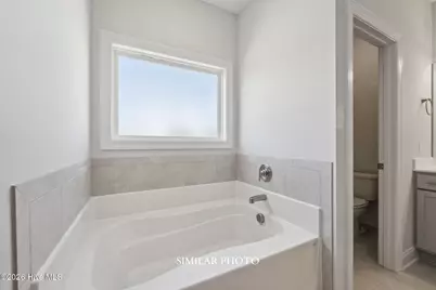 318 Black Hawk Drive, Jacksonville, NC 28546 - Photo 17