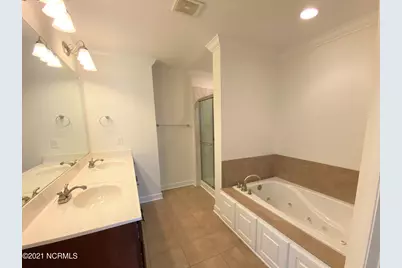 2059 A Cambria Drive, Greenville, NC 27834 - Photo 15