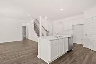 51 Pasture St, Wilmington, NC 28411 - Photo 7