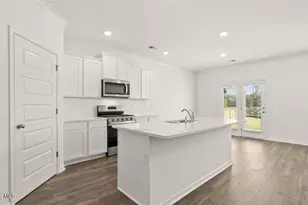 51 Pasture St, Wilmington, NC 28411 - Photo 5