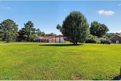 20 Chattawka Drive, Havelock, NC 28532 - Photo 25