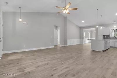 170 Middleton Place, Sneads Ferry, NC 28460 - Photo 5