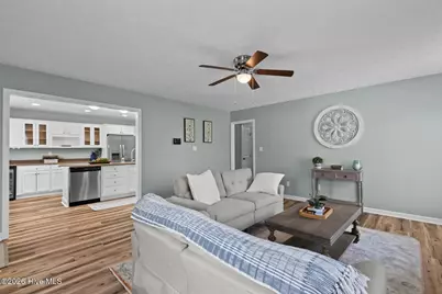 333 Little John Lane, Havelock, NC 28532 - Photo 5