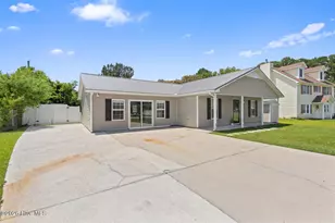 333 Little John Ln, Havelock, NC 28532 - Photo 3