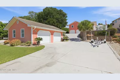 7023 Archers Creek Drive, Emerald Isle, NC 28594 - Photo 3