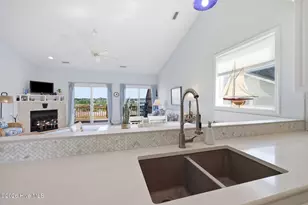515 N New River Dr, Surf City, NC 28445 - Photo 7