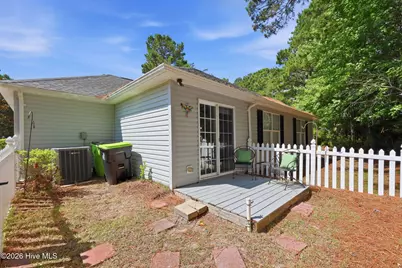 702 Hummingbird S, Swansboro, NC 28584 - Photo 33