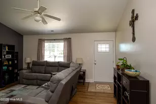 135 Corinth Dr, New Bern, NC 28562 - Photo 5
