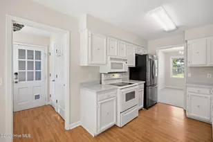 306 W Blackbeard Road W, Wilmington, NC 28409 - Photo 17