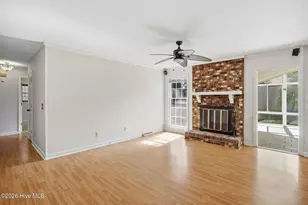 306 W Blackbeard Road W, Wilmington, NC 28409 - Photo 19