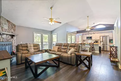 451 N Crestwood Drive, Wilmington, NC 28405 - Photo 11