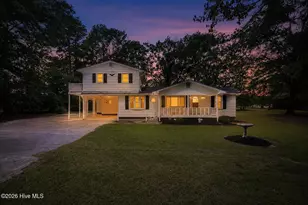 9175 Main St, Vanceboro, NC 28586 - Photo 1