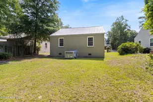 209 N Thompson St, Whiteville, NC 28472 - Photo 27
