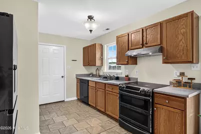 116 Annie Road, Richlands, NC 28574 - Photo 11