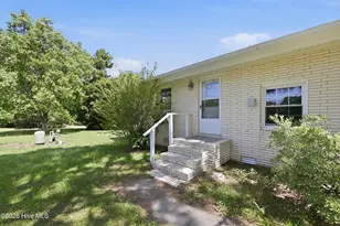 526 Crow Hill Rd, Beaufort, NC 28516 - Photo 3