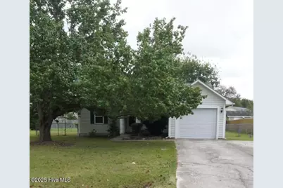 103 Eastgate Drive, Jacksonville, NC 28540 - Photo 3