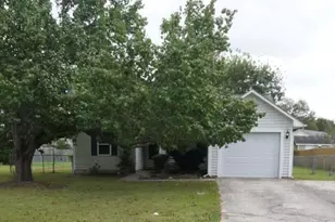 103 Eastgate Dr, Jacksonville, NC 28540 - Photo 3