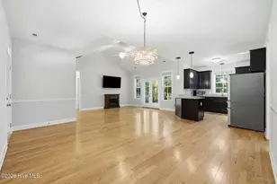 317 Doral Dr, Hampstead, NC 28443 - Photo 9