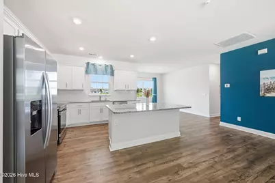 215 Lake Tyler Drive, New Bern, NC 28560 - Photo 15