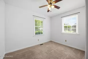 210 Nottingham Dr, Havelock, NC 28532 - Photo 23