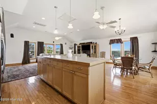 504 Suffolk St, Kill Devil Hills, NC 27948 - Photo 15