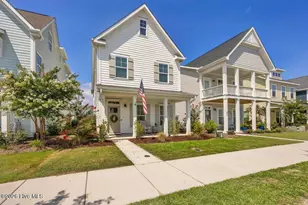 823 Edgerton Dr, Wilmington, NC 28412 - Photo 1
