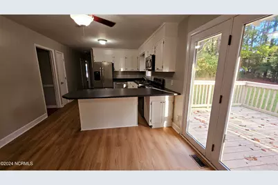 734 Jeffrey Street, Jacksonville, NC 28540 - Photo 3