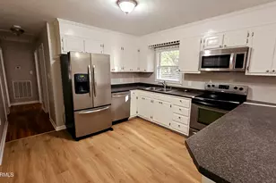734 Jeffrey St, Jacksonville, NC 28540 - Photo 5