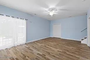 123 James Ave, Surf City, NC 28445 - Photo 5