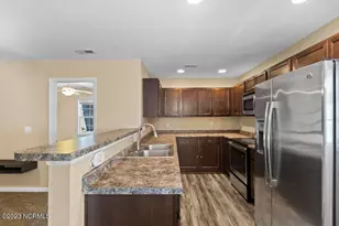 123 James Ave, Surf City, NC 28445 - Photo 7