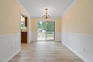 195 Bellhammon Forest Dr, Rocky Point, NC 28457 - Photo 17