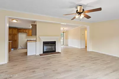 195 Bellhammon Forest Drive, Rocky Point, NC 28457 - Photo 11