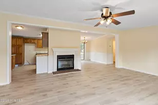 195 Bellhammon Forest Dr, Rocky Point, NC 28457 - Photo 11