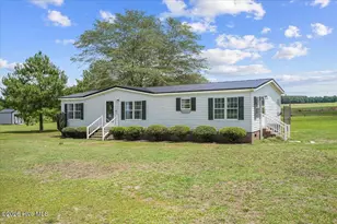 6370 Wayne Memorial Dr NE, Pikeville, NC 27863 - Photo 5