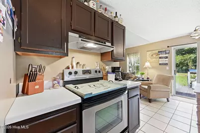 930 Mandarin Trail, Jacksonville, NC 28540 - Photo 17