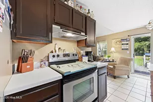 930 Mandarin Trail, Jacksonville, NC 28540 - Photo 17