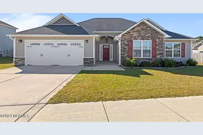 302 Aquamarine Circle, Jacksonville, NC 28546 - Photo 1
