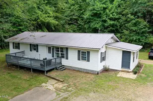 147 Lance Cove Rd, Hayesville, NC 28904 - Photo 1