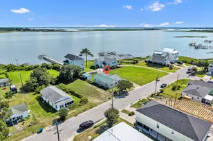 1004 Avery St, Morehead City, NC 28557 - Photo 5