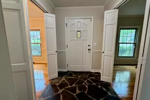3026 Hummingbird Ln, Augusta, GA 30906 - Photo 9