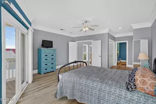 310 N 3rd Ave, Kure Beach, NC 28449 - Photo 17