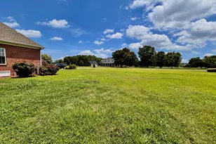 122 Challenge Club Dr, Clinton, NC 28328 - Photo 25